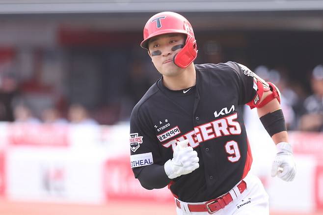 김도영 없는 KIA에 윤도현이 있었다…13안타 11득점 몰아친 KIA, '대행 첫날' 두산 꺾고 2연승