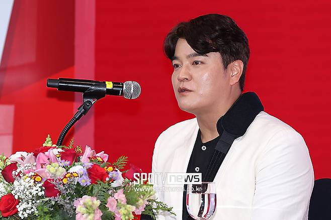 추신수 인맥 이렇게 화려했나…ML 477홈런+163승 레전드를 韓 초청한 이유
