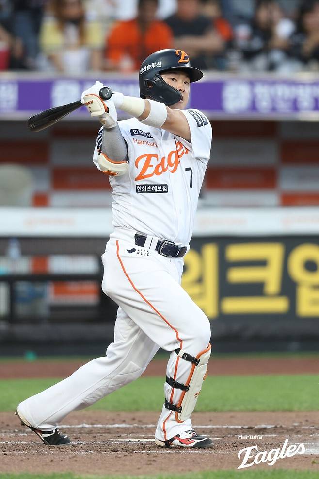 '이래서 한화가 2위 하는구나' 오원석에 10K 당하고 역전 드라마 찍었다…이도윤 결승타 환호 [대전 게임노트]