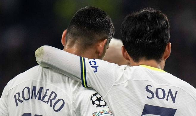 韓 축구 역대급 주장 맞다...