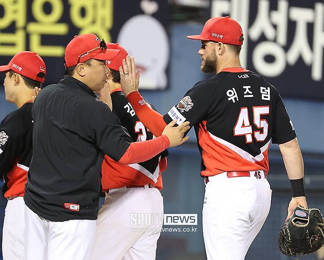 이래서 KIA가 우승 후보다…주전 공백이 안 느껴진다, 이범호 감독