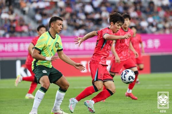 [442.review] ‘배준호 빠지니 위력 잃은 공격’ 한국, 호주와 아쉬운 0-0 무…이민성호 데뷔전 ‘첫 승 실패’