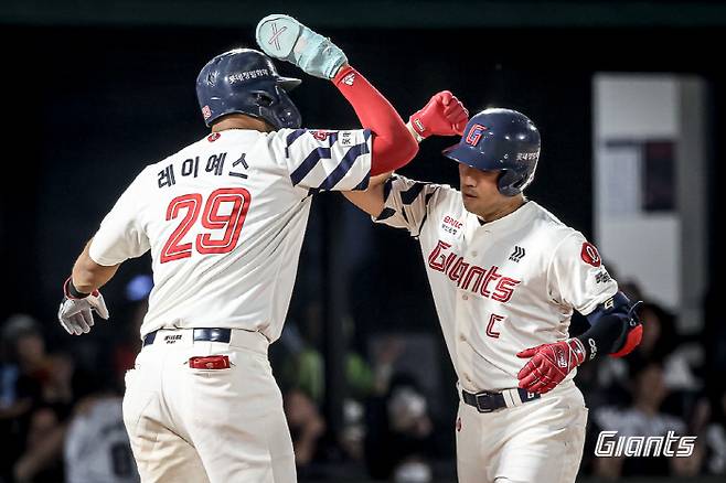 '제2의 이정후' 부활 날갯짓! 홈런 포함 3안타 3타점 → 사직 '강제침묵'…키움에 연패한 롯데, 4연속 루징 '수렁' [부산리뷰]