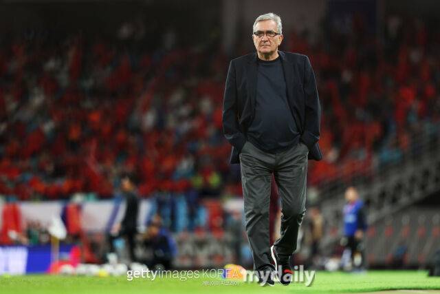 인도네시아와 멸망전 치르는 중국, 경기 전부터 AFC에 불만…'주심이 마음에 안 든다'