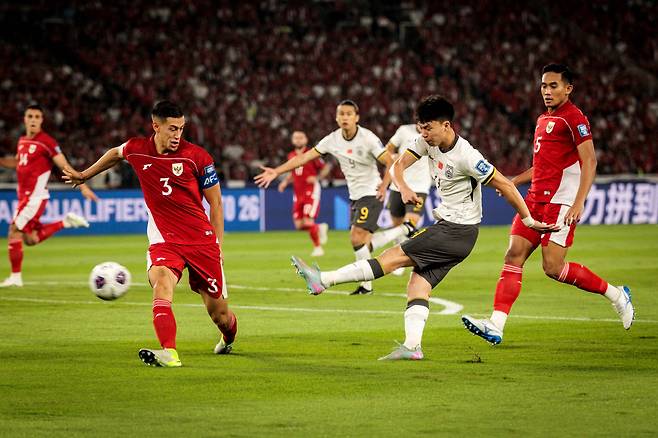 '최악 졸전' 중국, 인도네시아에 0-1 리드 허용…이대로면 월드컵 탈락 확정(후반 25분 진행중)