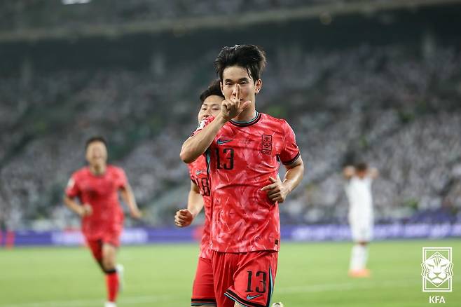 '새 역사 썼다' 한국, 아시아 최초 월드컵 11회 연속 본선 진출! 이라크에 2-0 승리 '김진규·오현규 연속골'