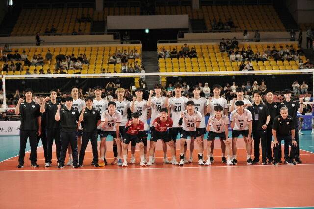 韓 남자배구 날벼락! FA 대박 이적생 소속팀 조기 복귀, 황택의 어깨→나경복 손목 부상…41세 브라질 감독