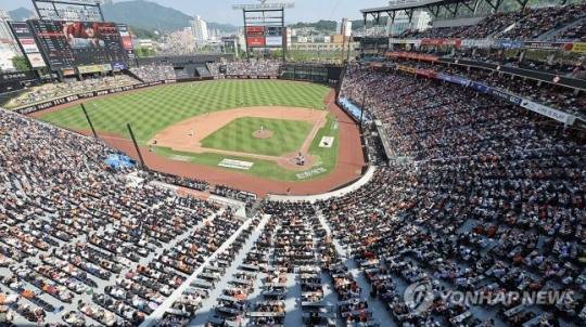 '춤추는 KBO 순위' 3위~7위 경기 차가 불과 2...LG, 한화, 롯데 주춤하자 중위권 팀들 일제히 상승세, KIA도 잠에서 깨어나