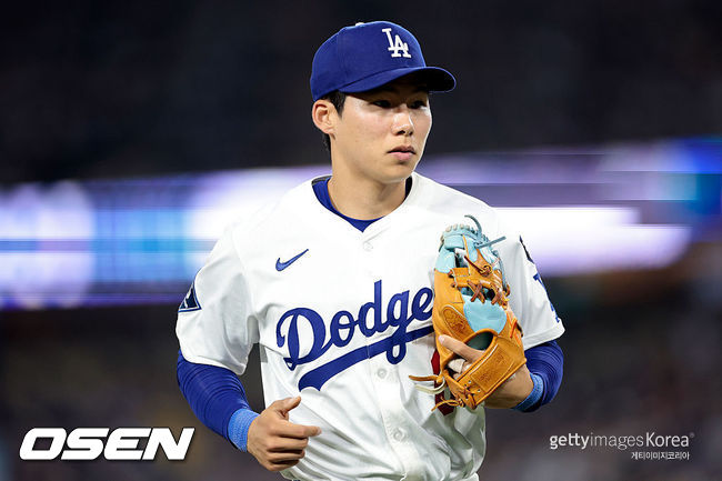 ‘발목 문제없다’ 타율 4할4리 김혜성, 9번 CF 선발 출장…韓 MVP 출신 페디와 맞대결이다