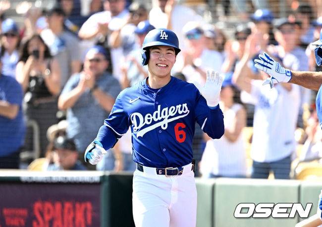‘발목 문제없다’ 타율 4할4리 김혜성, 9번 CF 선발 출장…韓 MVP 출신 페디와 맞대결이다
