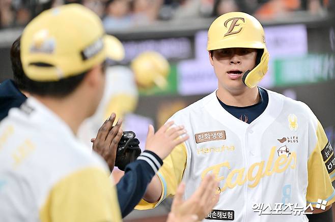 '노시환 4번 복귀' 한화, 8일 KIA전 라인업 공개...폰세 시즌 10승 도전 [광주 현장]