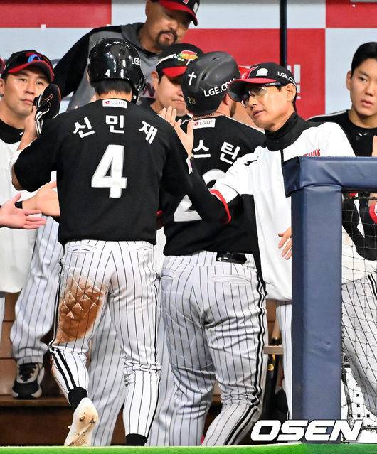 ‘미쳤다, 송승기 7이닝 무실점→ERA 3위’ LG 1위 지켰다. 키움에 7-2 완승…신민재 3안타+김현수 투런+문보경 투런 [고척 리뷰]