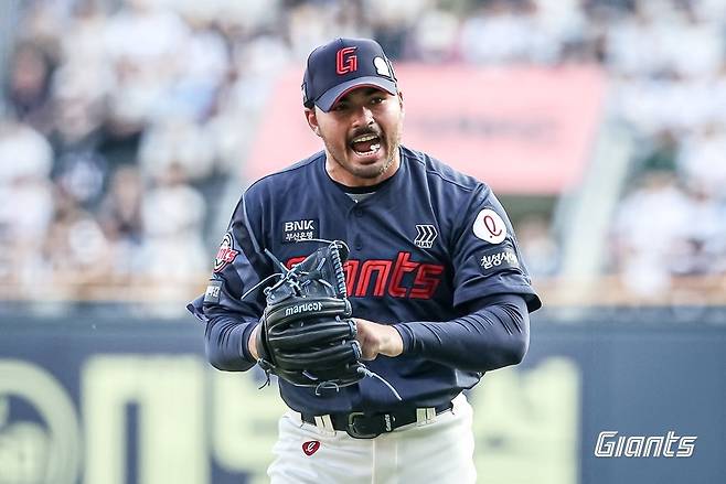 최고 시속 157㎞에 장타 허용 전무…롯데 감보아, 6⅔이닝 2실점