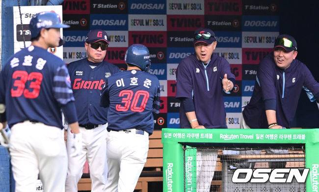 ‘왜 이제 롯데에 왔니’ 157km 감보아 미친 호투+전준우 결승타…롯데, 두산 잡고 3연패 뒤 2연승 ‘위닝시리즈’ [잠실 리뷰]