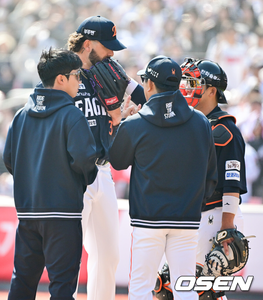 폰세 공략 연이틀 연장 혈투, 노시환 통한의 끝내기 실책…KIA, 한화 꺾고 위닝시리즈 [광주 리뷰]