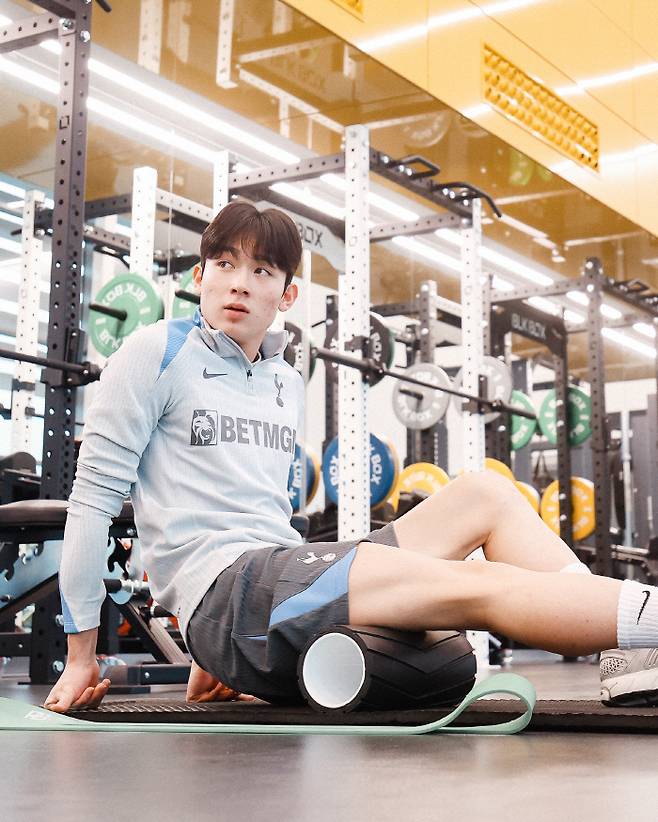 레비 회장 정말 미쳤나...'韓 초신성' 양민혁 왜 품었나, 또 토트넘 데뷔 무산 위기? EPL 최고 유망주 영입 재도전