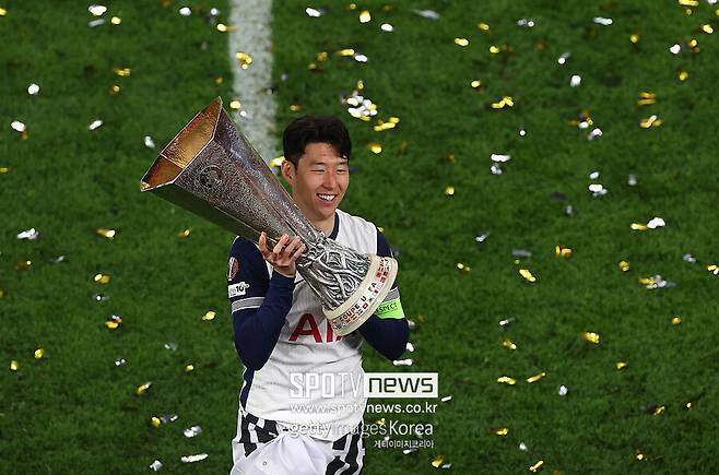 '韓 축구 뒤흔드는 대사건' 손흥민, 토트넘과 결별하나…英 전문가도 인정