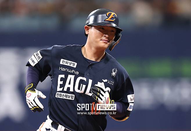 김경문도 신기했던 친정 저격… 호랑이굴 출신의 호랑이 사냥꾼, 한화도 트레이드 웃는다