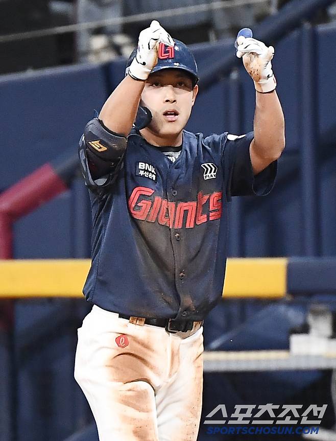 '부상병동' 롯데, 21세 차세대 유격수마저 갑자기 1군 말소 왜? 폭풍질주 좋았는데 [SC포커스]