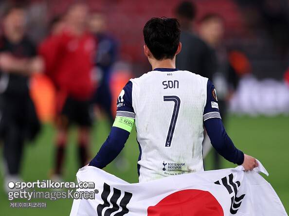 '韓 축구 초비상' 손흥민, 프랑크 감독 플랜서 제외→알 힐랄 이적 유력…