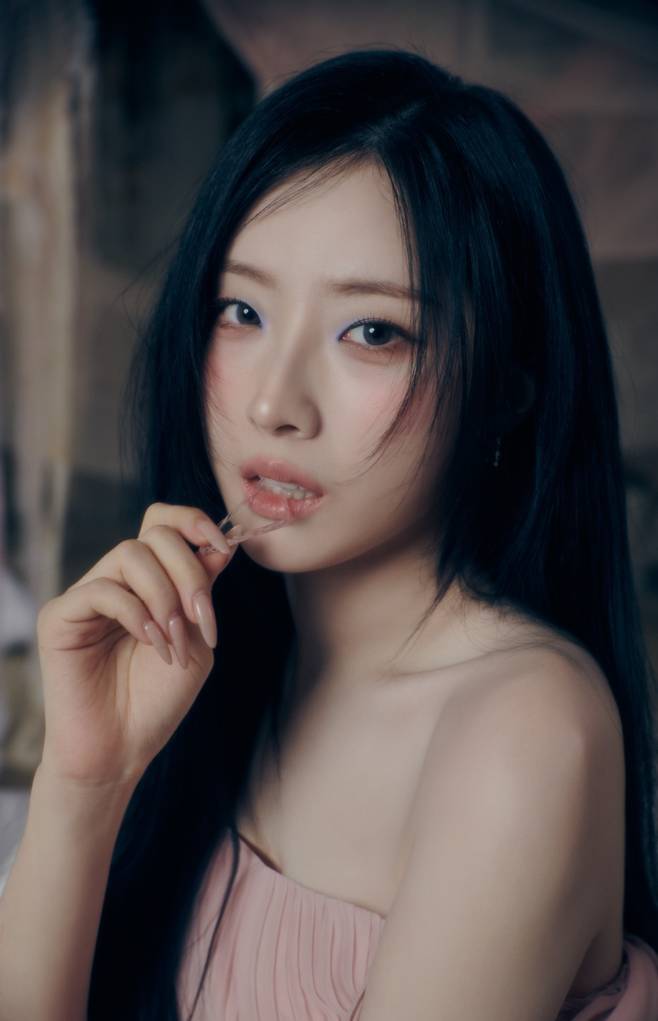 KIA 2009년 우승 유니폼 입고 삼성전 뛴다→'찐팬 연예인 릴레이 시구자' 명단 발표