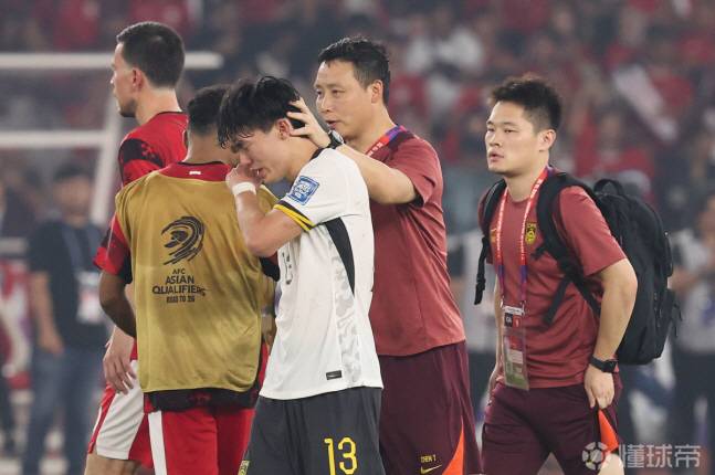 '월드컵 탈락' 중국 역대급 굴욕, FIFA 랭킹 도입 후 최악 사태...태국에 추월