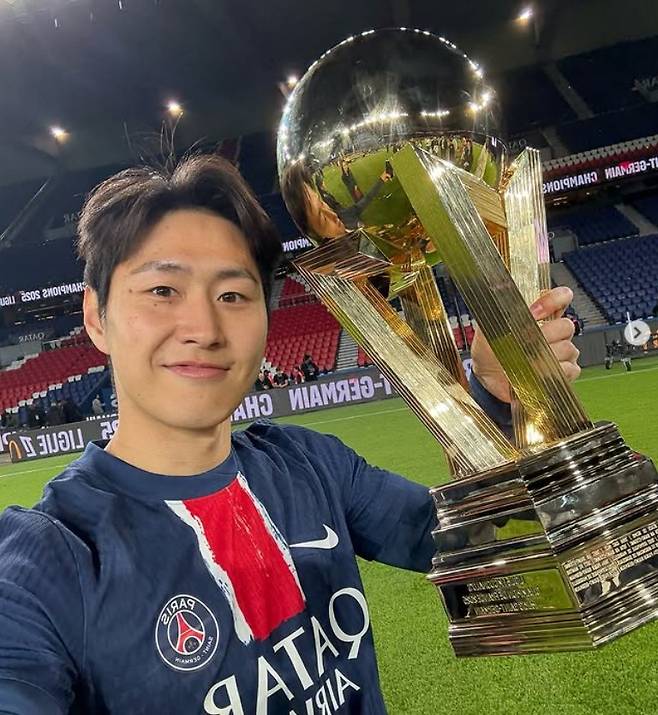 이강인(24·알나스르) 커리어 대반전!…PSG, 나폴리 제안 거절→알나스르와 접촉