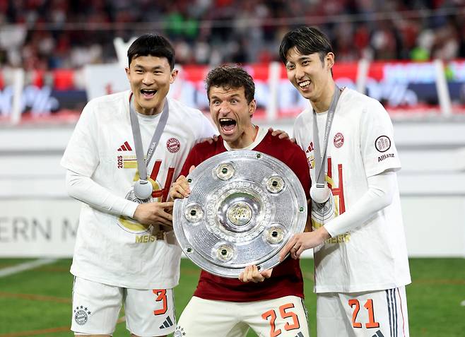 韓 역사상 이런 이적은 없었다...손흥민+김민재 아시아 최강 듀오 EPL 결성?