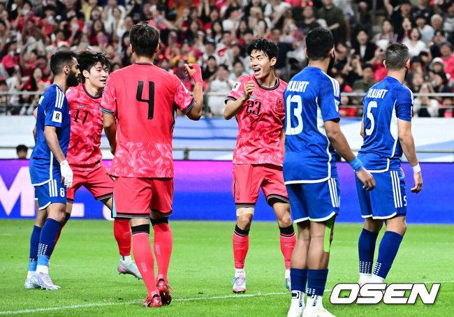 '아쉽다 전진우 데뷔골!' 한국, 쿠웨이트전 선제골 폭발...행운의 자책골로 1-0 리드[오!쎈 현장]