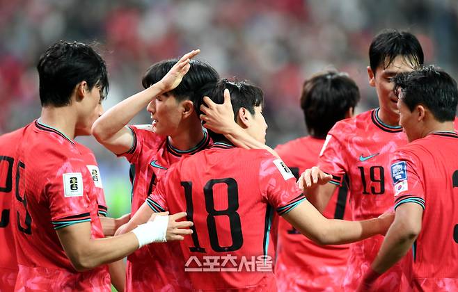 4골 차 대승으로 본선행 ‘자축’→亞 유일+16년 만 ‘무패’…홍명보호, 홈에서 화려한 ‘피날레’[쿠웨이트전]