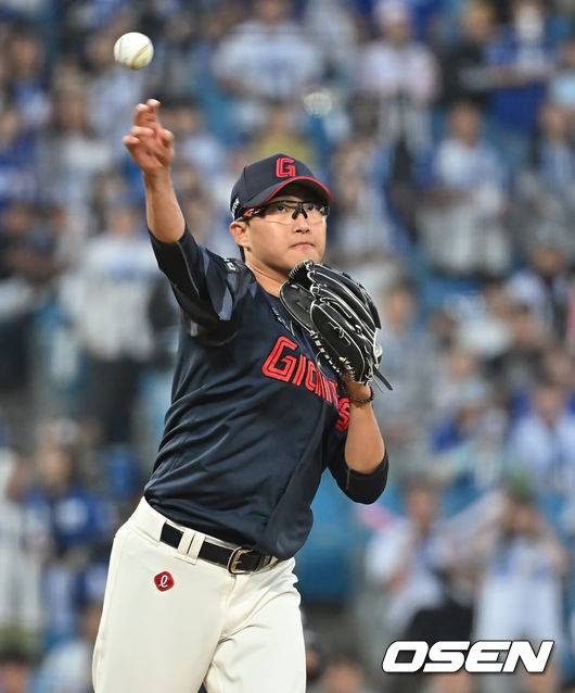 ‘8실점 최악투→패패패패’ 롯데가 90억 안겼는데 왜 이러나…8연승은 잊은 지 오래, 연승 스토퍼 전락하다