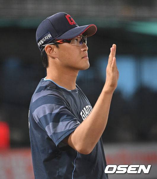 ‘8실점 최악투→패패패패’ 롯데가 90억 안겼는데 왜 이러나…8연승은 잊은 지 오래, 연승 스토퍼 전락하다
