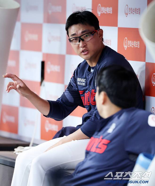 8연승 기적은 일장춘몽이었나...충격의 4연패 '안경 에이스' 뭐가 문제일까 [수원 현장]
