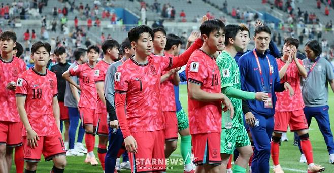 韓·日 등 '월드컵 본선 직행' 아시아 6개팀 가려졌다... 4차 예선 진출팀도 확정