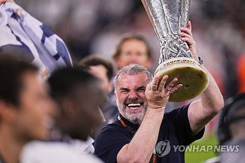 오자마자 손흥민 퇴출→대체자 영입?…52세 덴마크 명장 토트넘 부임 임박, 英 BBC