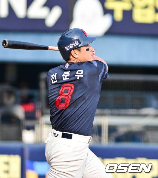 롯데 미쳤다! 11구 두성놀이→고승민 밀어내기→레이예스 역전타, SV 1위 무너트리고 4-3 역전승 ‘나균안 13G만에 첫 승’ [수원 리뷰]