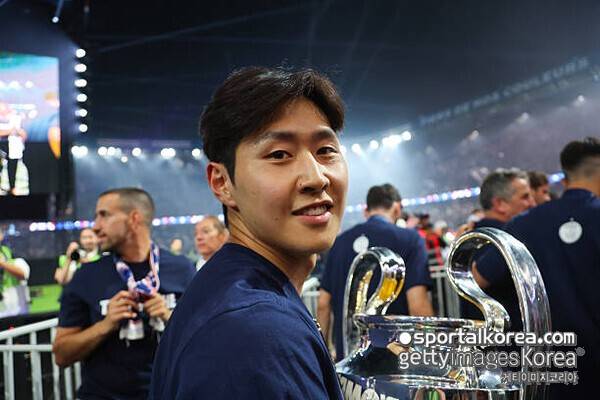 '이강인 어디 갔어?' 파리 생제르맹, LEE만 쏙 빼놨다! '아시아 시장 포기' 행보→이적설 재점화