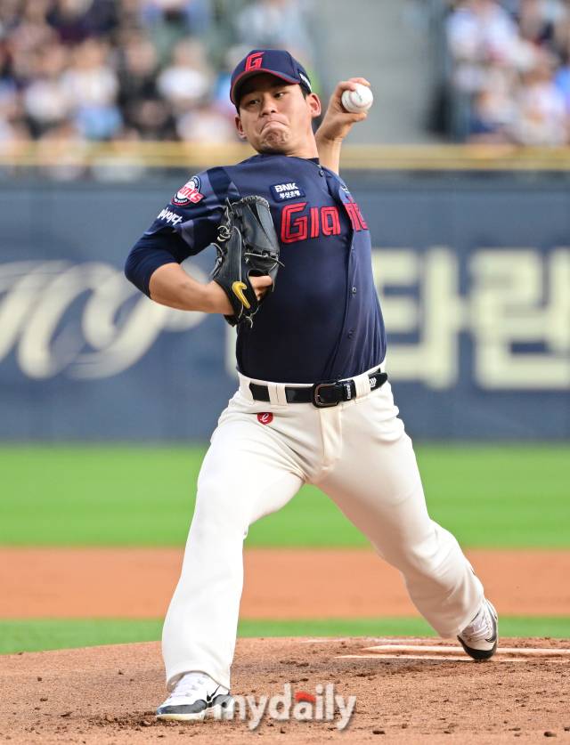 '최고 159km' 롯데 아픈손가락 다시 기회 받는다, 구승민과 함께 콜업…'폐 출혈' 장두성+김진욱 말소 [MD인천]