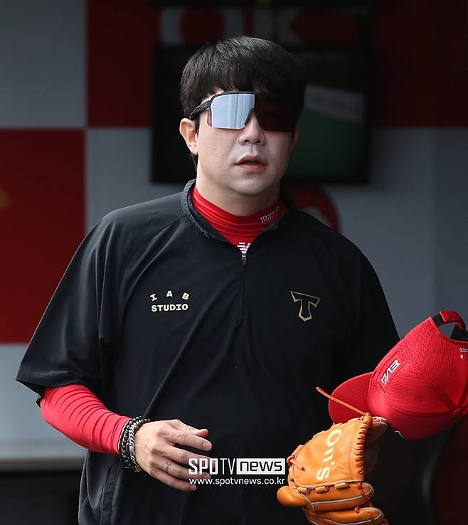 라이벌은 숙제를 일찌감치 풀었다, 이제는 KIA의 시간 시작되나… FA 전쟁 벌써 시작됐을까