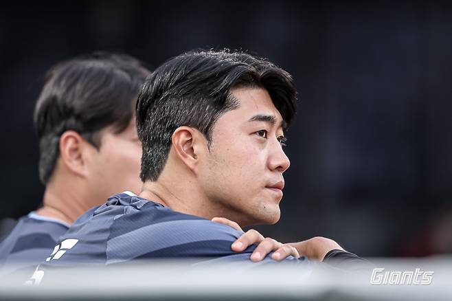 롯데 '아픈 손가락'의 엇갈린 희비, 윤성빈 다시 얻은 기회...김진욱 2군행
