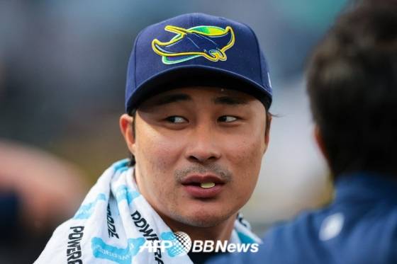 '아뿔싸' 김하성 안타까운 소식이... 날벼락 햄스트링 부상→ML 복귀 연기 '훈련 중단'