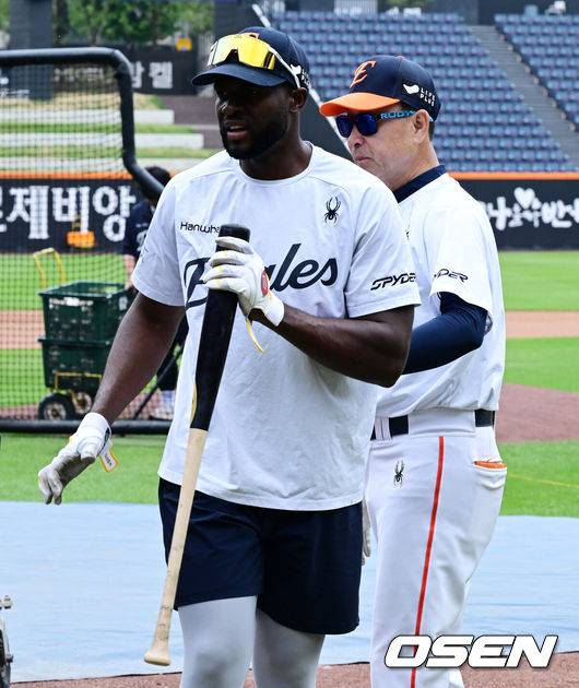 ‘한화 초비상’ 플로리얼, 6주 재활 선수 등록…부상 대체 외인, 누구를 데려올까 [속보]