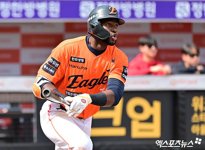 한화, 결국 '손등 뼛조각 부상' 플로리얼 대체 외인 뽑는다…