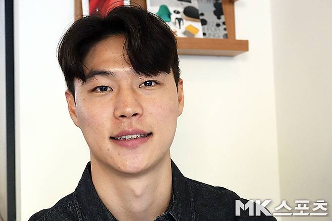 일본 3년→한국 복귀 김건희 “韓·日 축구 완전히 달라”···“일본은 전방 압박+공격적·한국은 수비가 단단” [이근승의 믹스트존]