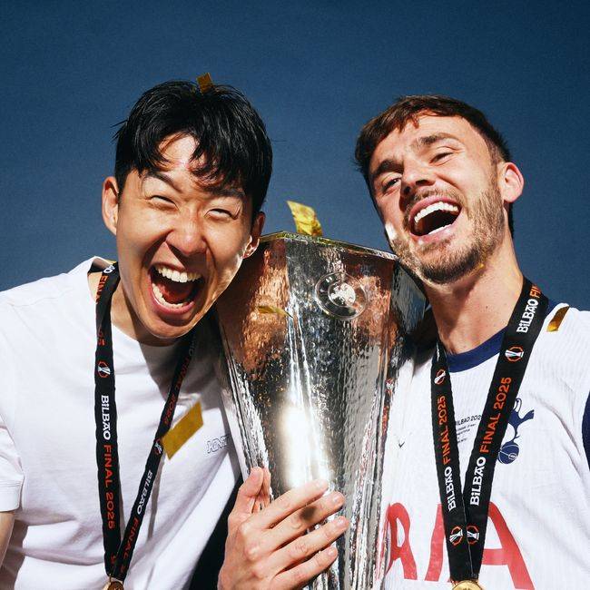 이럴 수가! '손흥민 오른팔' 매디슨, 50000분의 1 확률 뚫고 대박 경사...