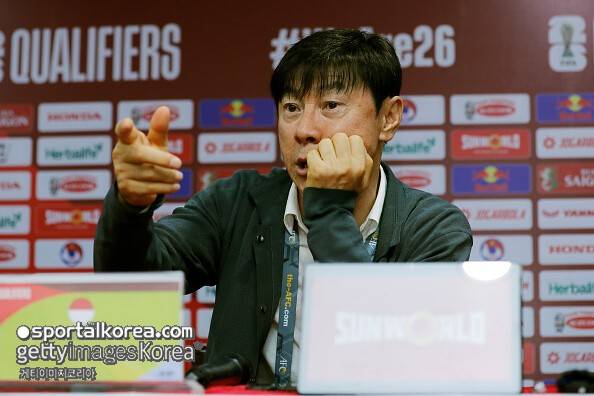 中 축구 칼 갈았다! 차기 사령탑은 신태용 아닌 '유로 우승→연봉 400억' 만치니…