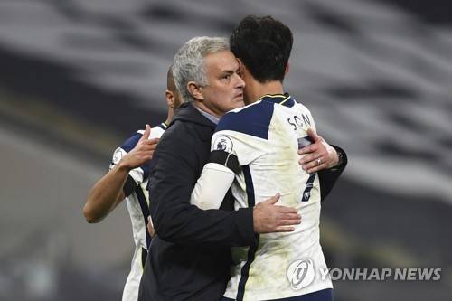 '손흥민, 무리뉴와 640억 재결합' 토트넘도 SON 놨다…재계약 포기!→