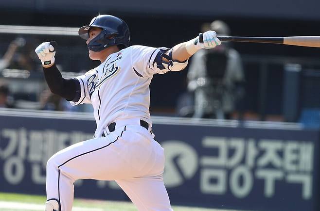 '최강야구' 출신이 홈런→홈런→9타점 2군 괴물로 진화…이래서 152억 레전드 포수 후계자구나