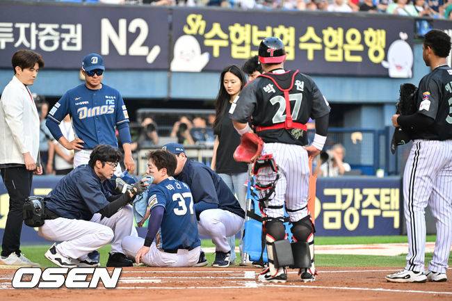 “헤드샷 박건우 쓰러지자…고개 숙인 박해민, 사과한 김광삼 코치” [박준형의 ZZOOM]