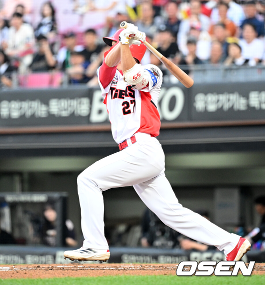 '득타율 .381' 만루에서 더 강하다...KIA 상승 이끄는 공포의 호령존, 누가 잇몸이라 했나